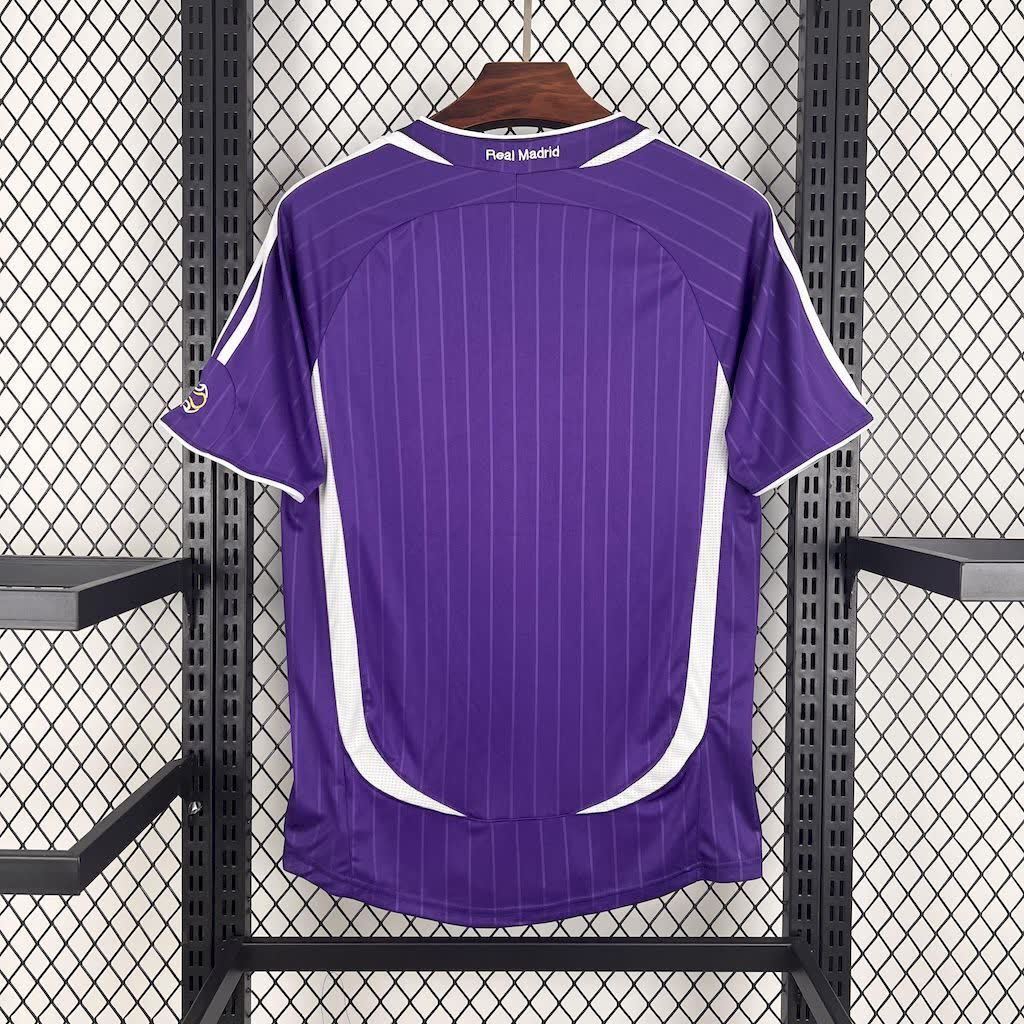 Football Shirt Real Madrid Third 06-07 Retro back