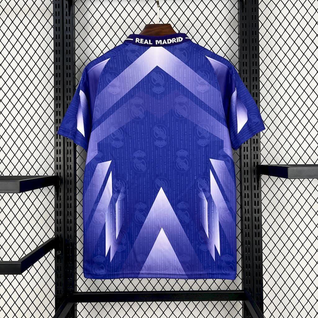 Football Shirt Real Madrid Away 96-97 Retro back