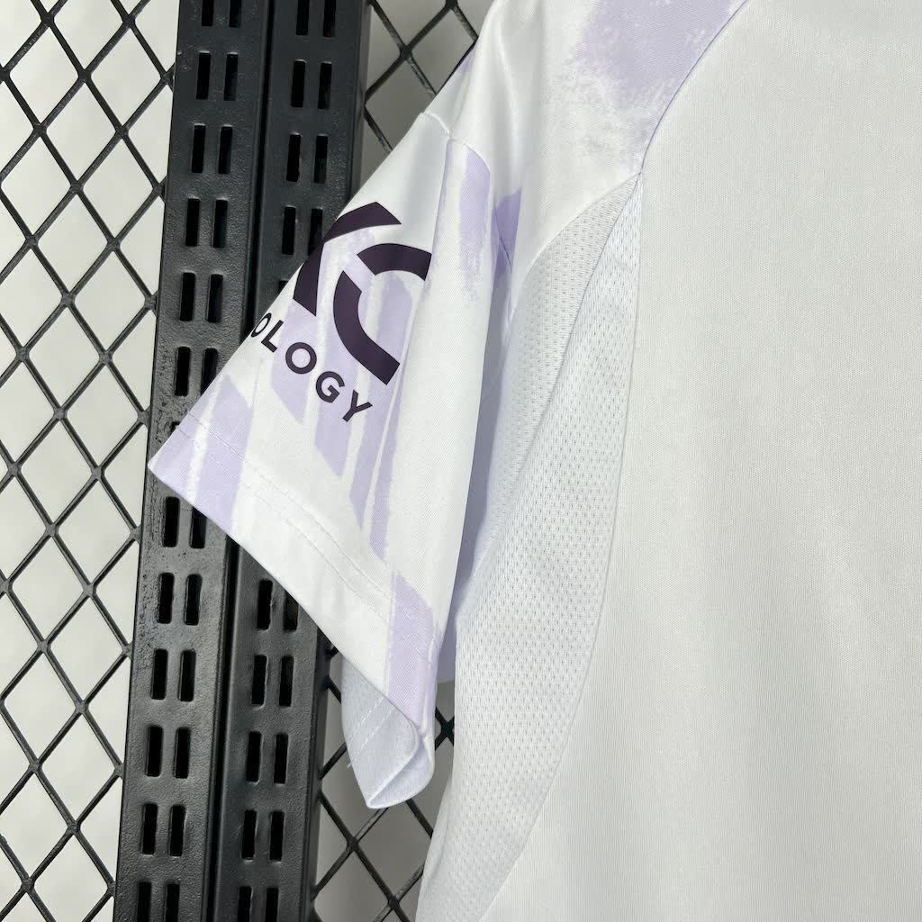 Football Shirt Manchester United Away 25-26 extra 1