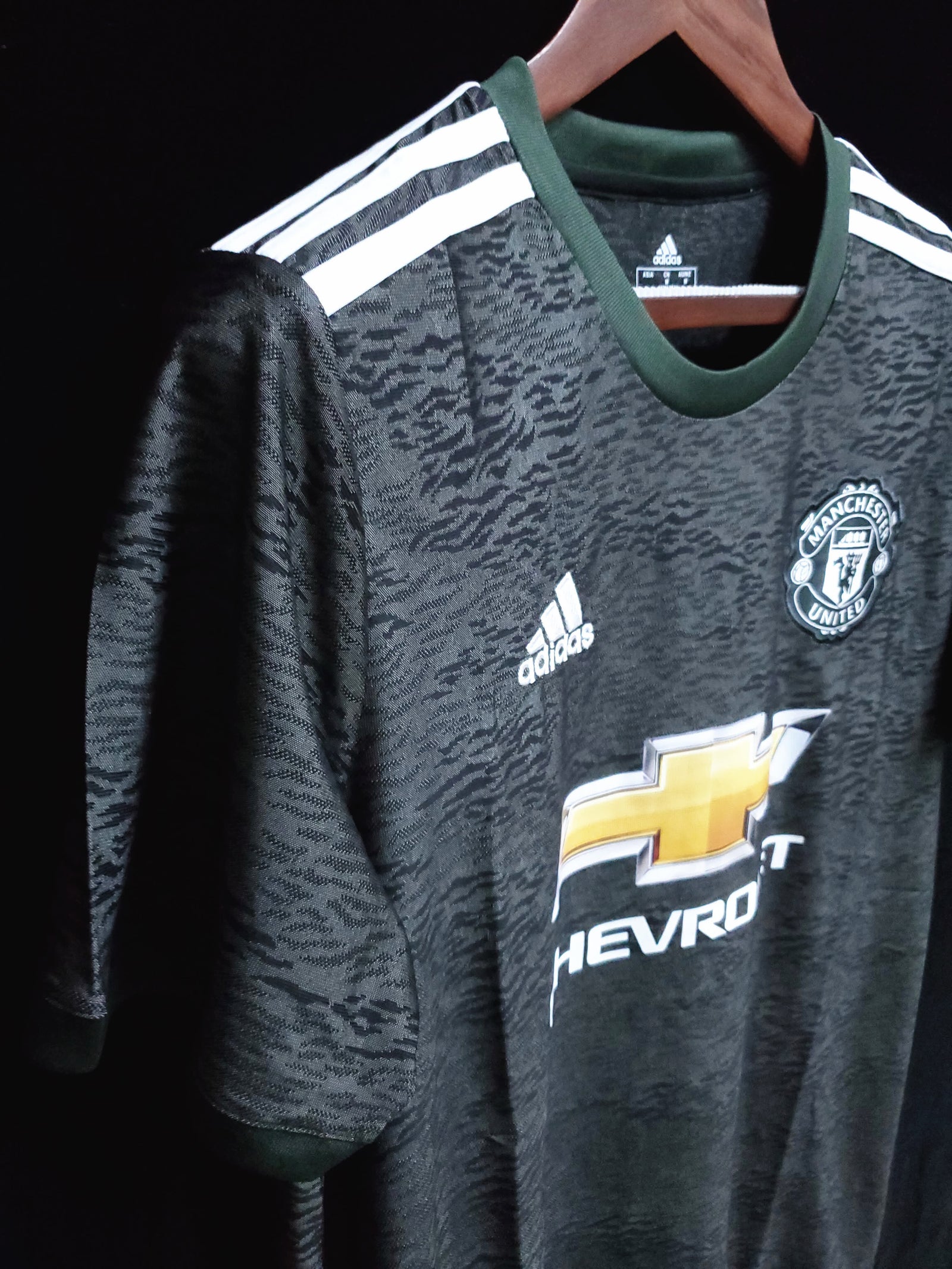 Football Shirt Manchester United Away 20-21 extra 2
