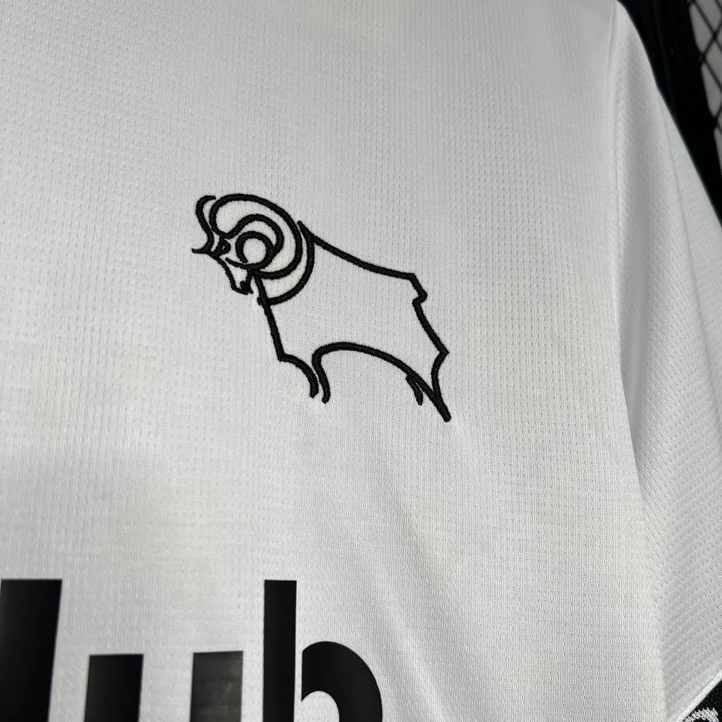 Football Shirt Derby County Home 25-26 extra 2