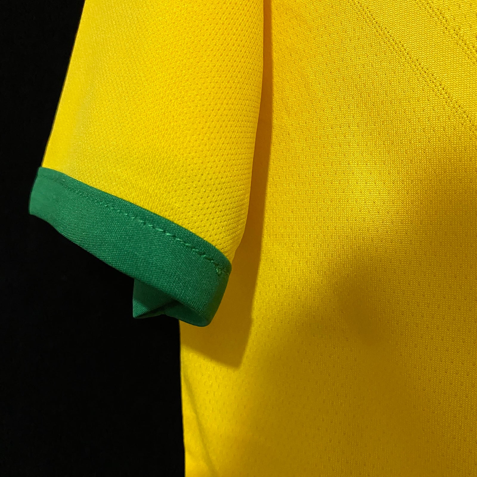Football Shirt Brazil Home 14-15 Retro extra 3