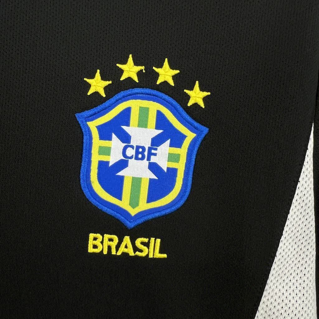 Football Shirt Brazil Goalkeeper 02-03 Retro extra 2