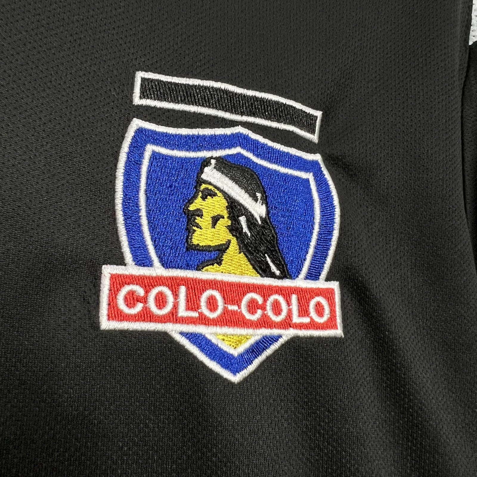 Football Shirt Colo-Colo Away 06-07 Retro extra 2