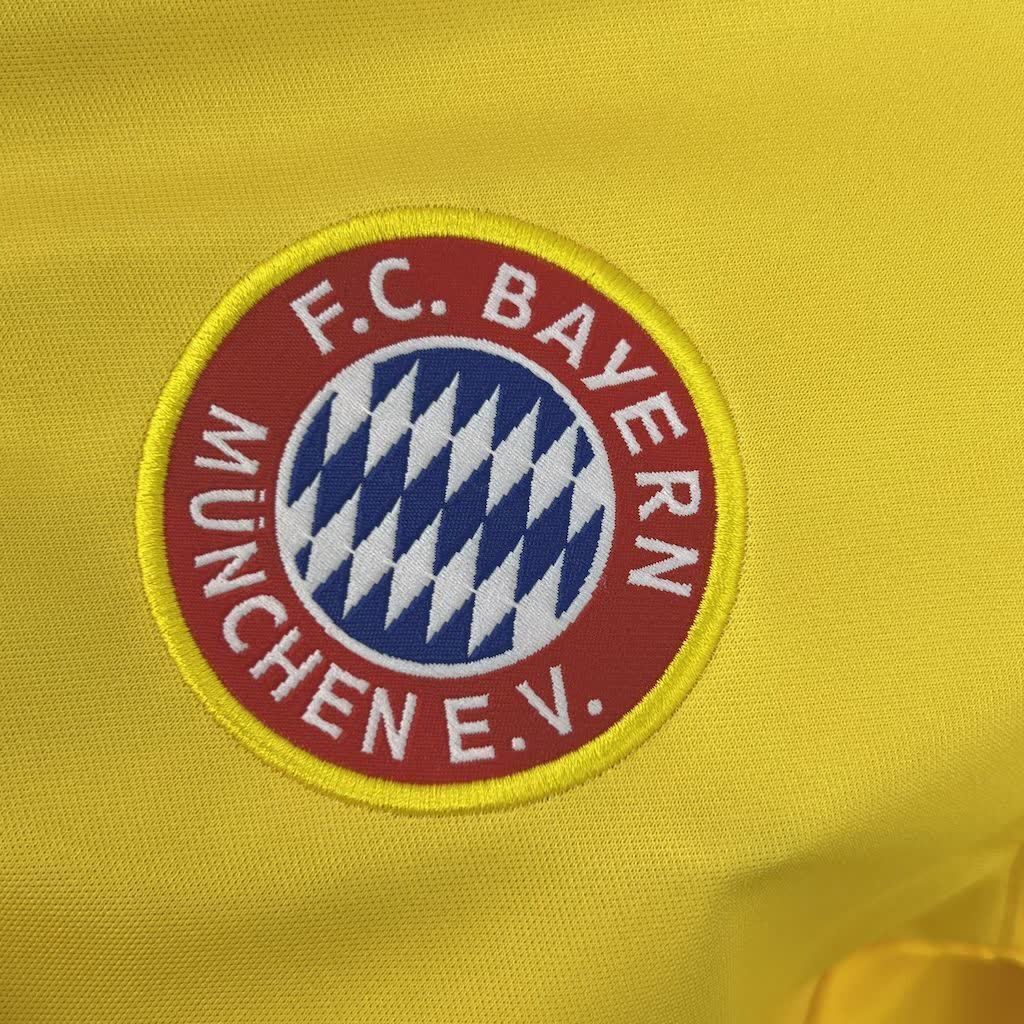 Football Shirt Bayern Munich Away 93-95 Retro extra 2