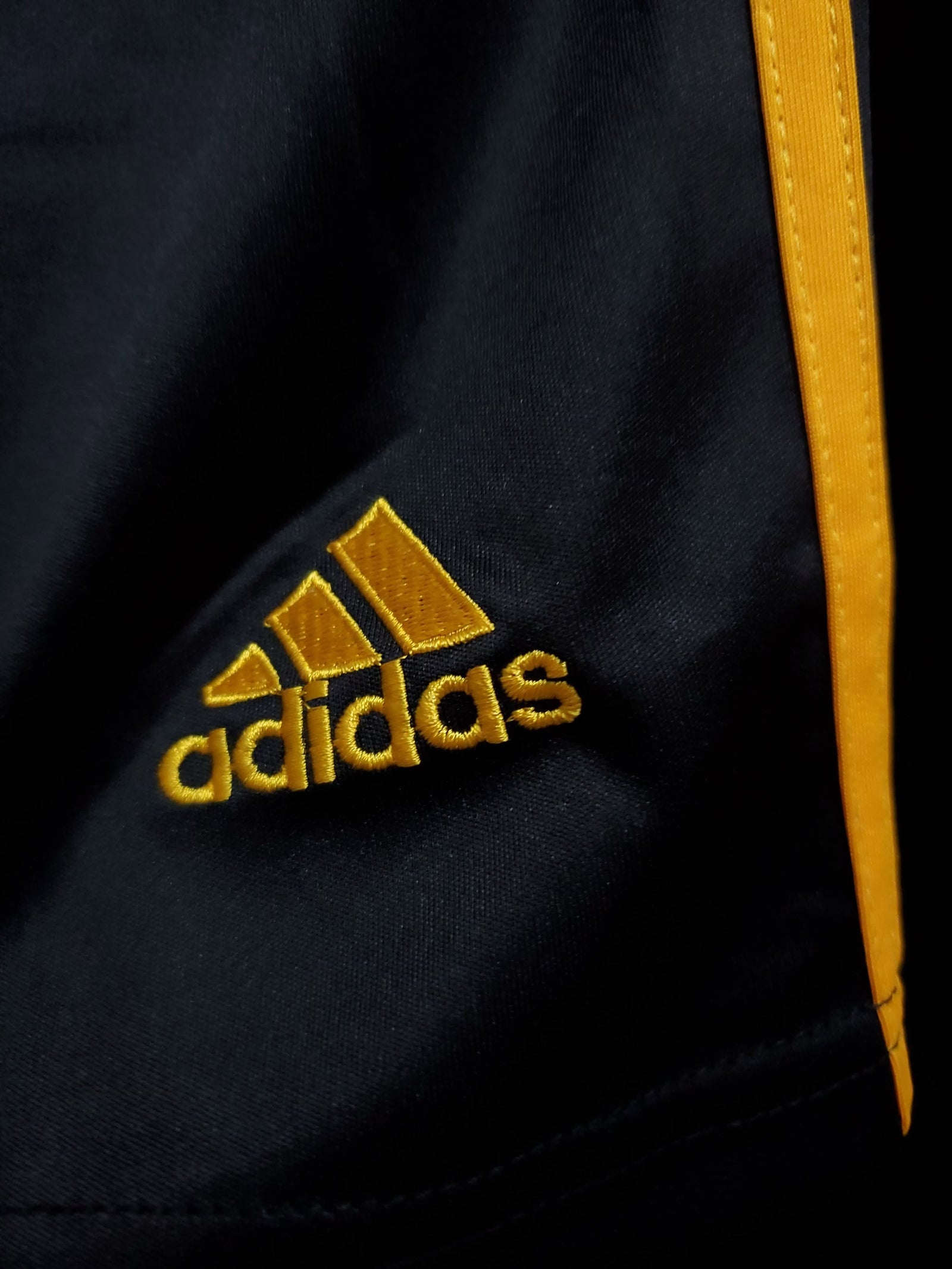 Football Shirt Wolverhampton Wanderers Home 20-21 extra 2