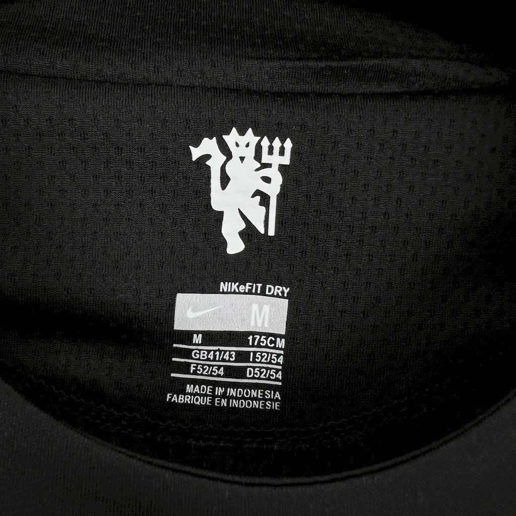 Football Shirt Manchester United Third 07-08 Retro extra 3
