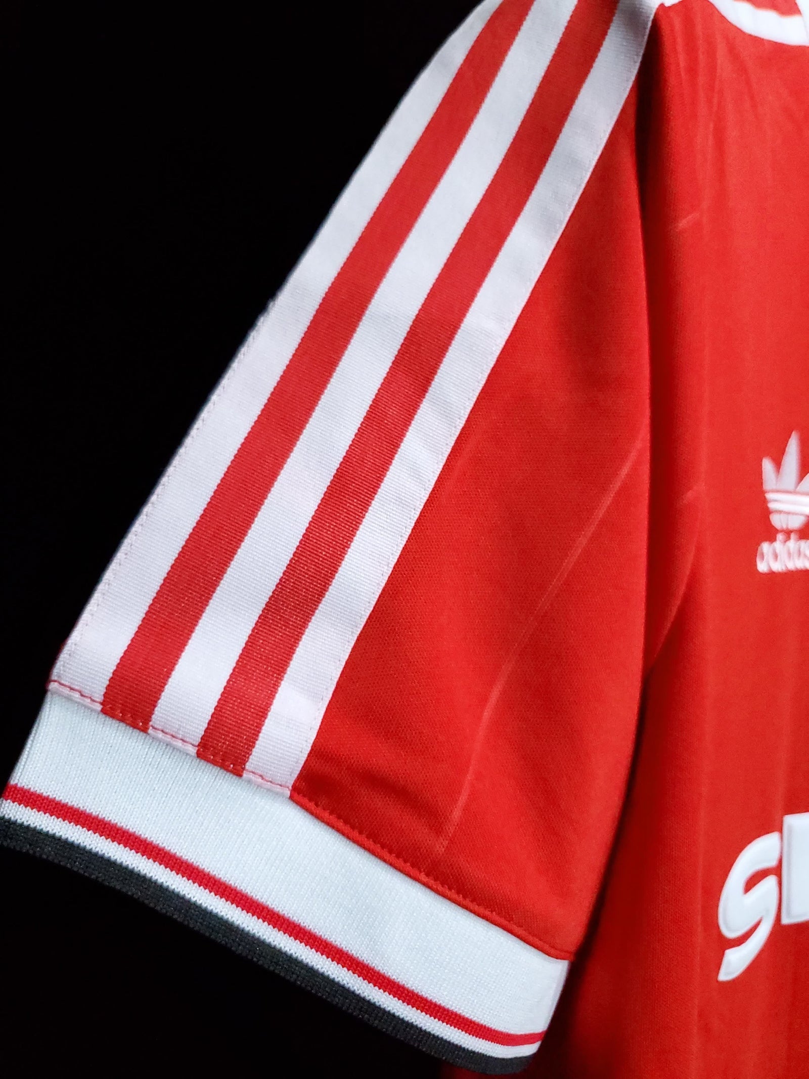 Football Shirt Manchester United Home 83-84 Retro extra 3