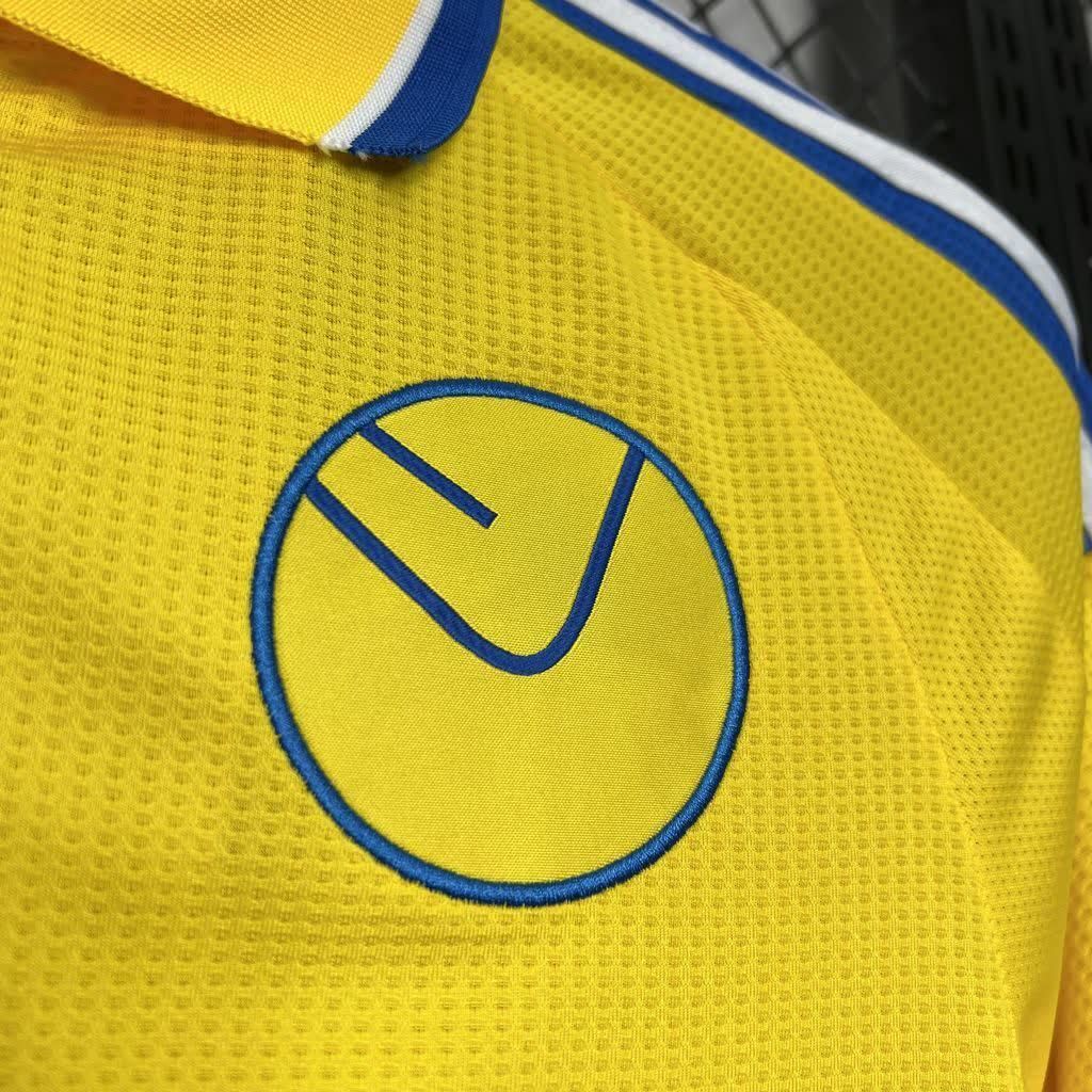 Football Shirt Leeds United Away 25-26 extra 3