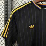 Football Shirt Manchester United Terrace Icons 25-26 extra 3