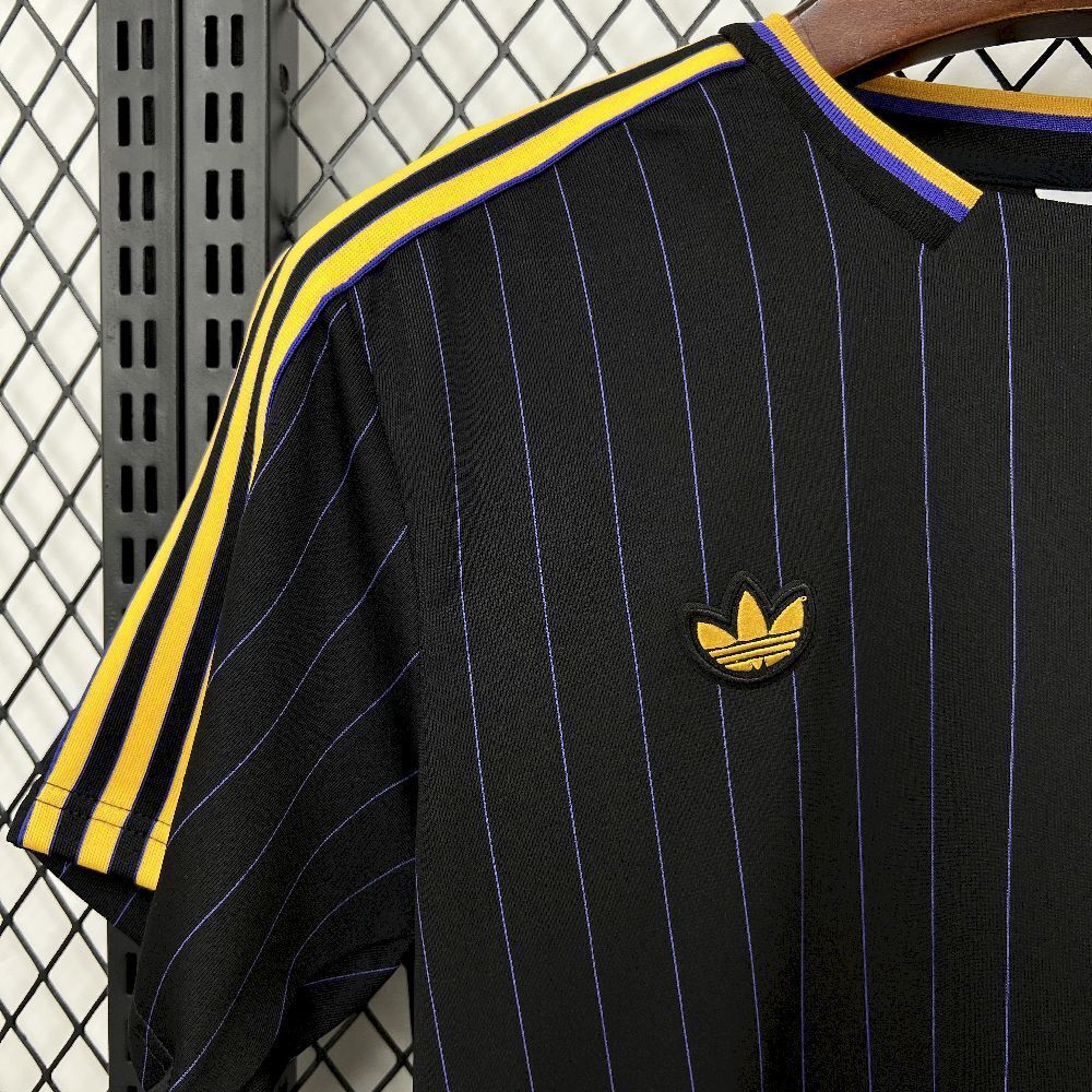 Football Shirt Manchester United Terrace Icons 25-26 extra 3