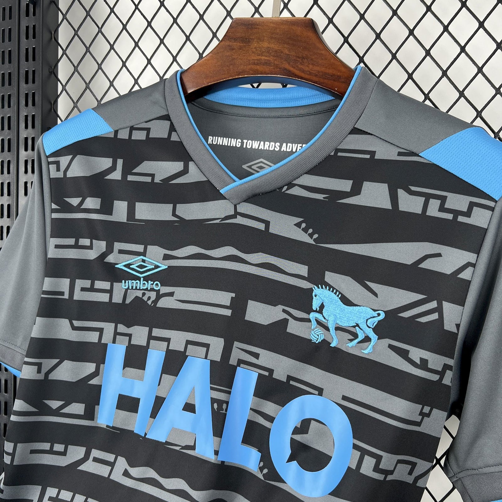 Football Shirt Ipswich Town FC Third 25-26 extra 3