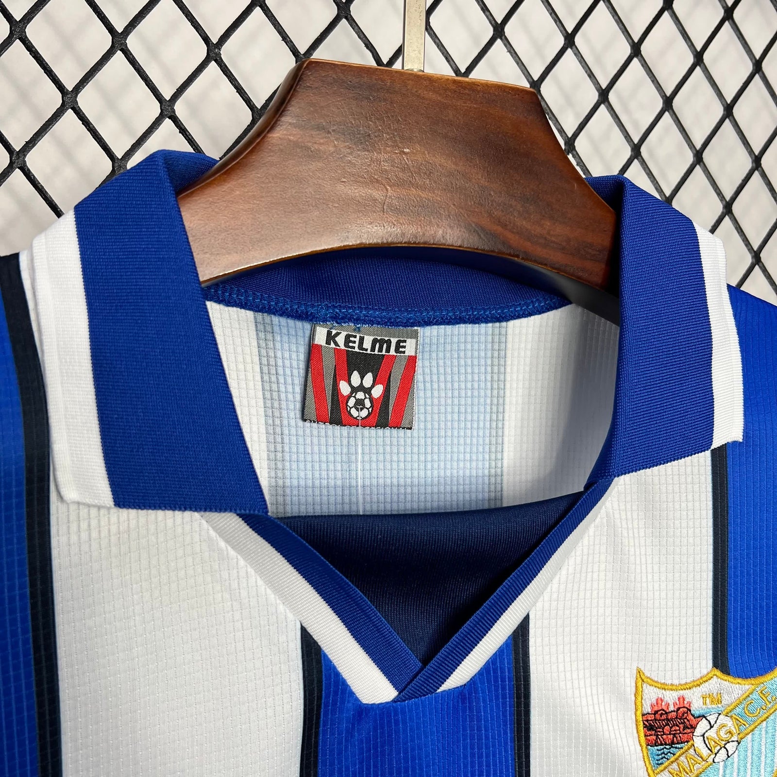 Football Shirt Malaga CF Home 97-98 Retro extra 3