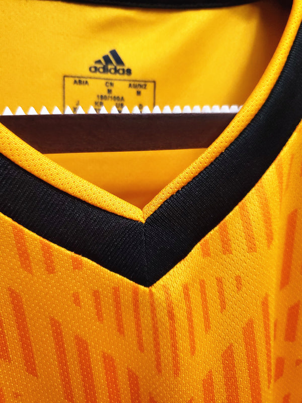Football Shirt Wolves Home 20-21 back