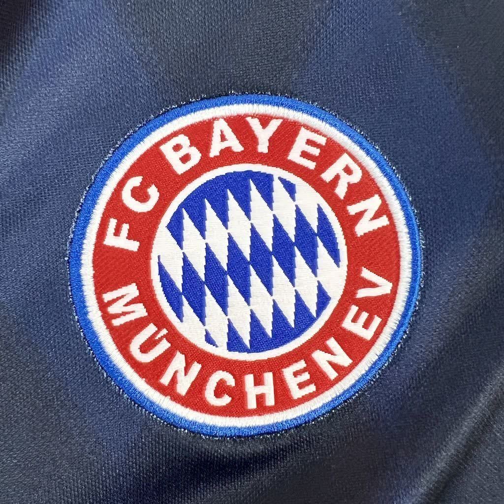 Football Shirt Bayern Munich Home 97-99 Retro extra 4