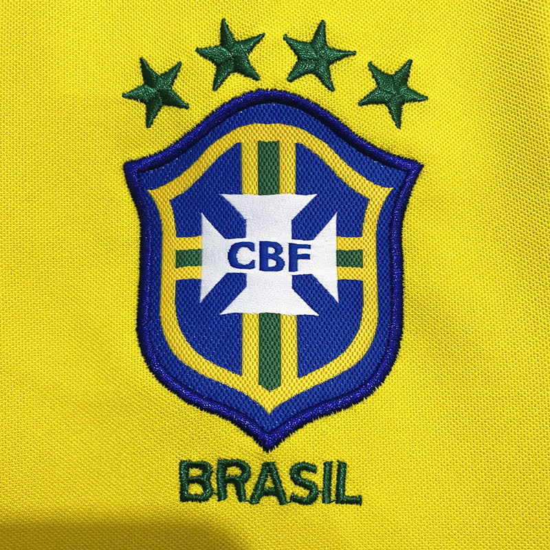 Football Shirt Brazil Home 02-03 Retro extra 4