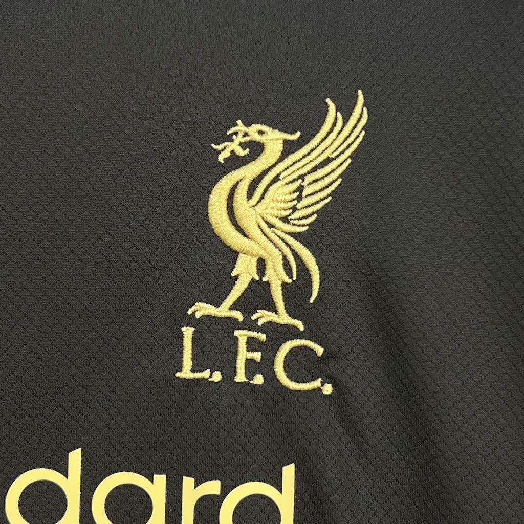 Football Shirt Liverpool Black Gold Edition 25-26 extra 4