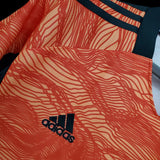 Football Shirt Manchester United Goalkeeper 25-26 Orange extra 4