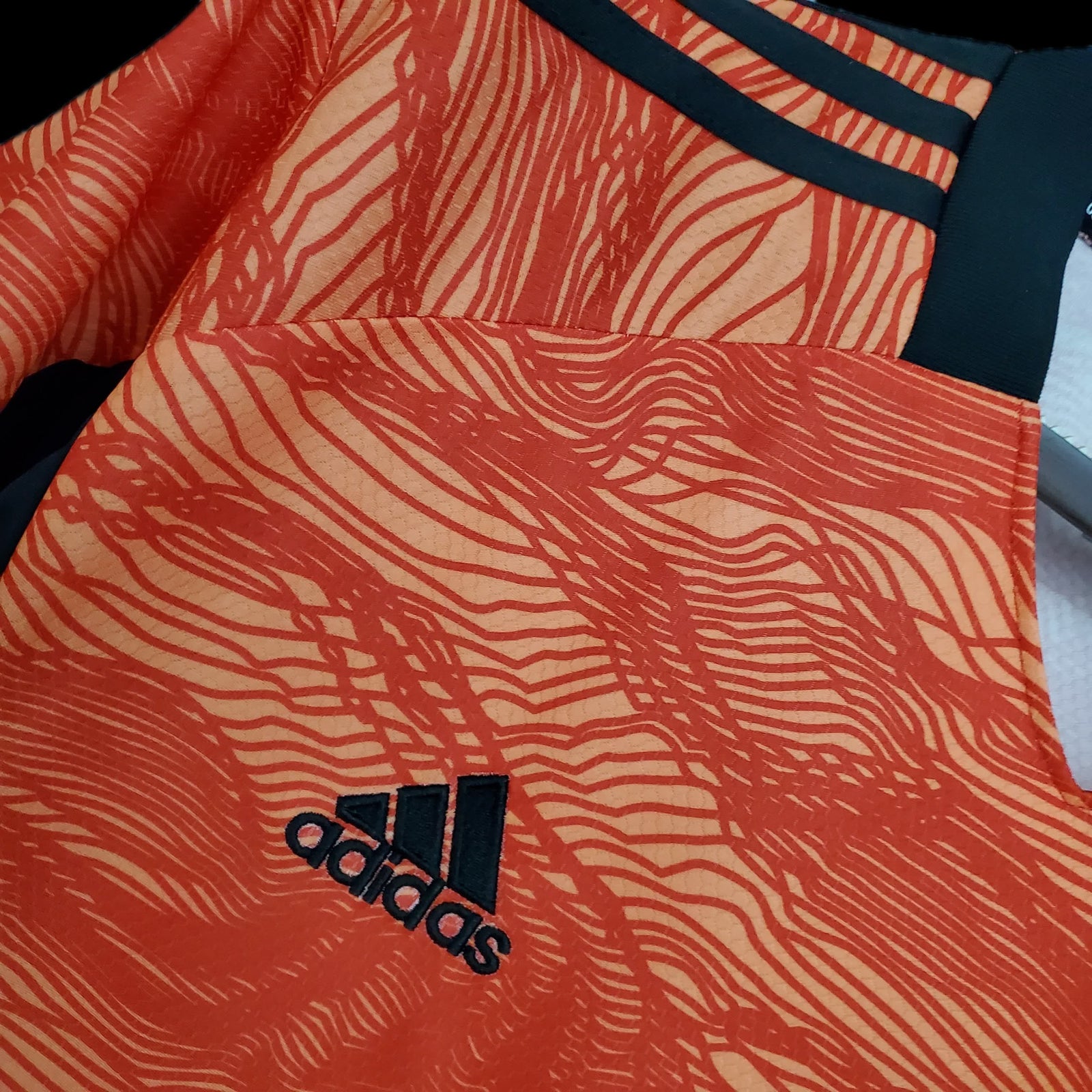 Football Shirt Manchester United Goalkeeper 25-26 Orange extra 4