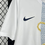 Football Shirt Tottenham Hotspur White Gold Snake Edition 25-26 extra 4