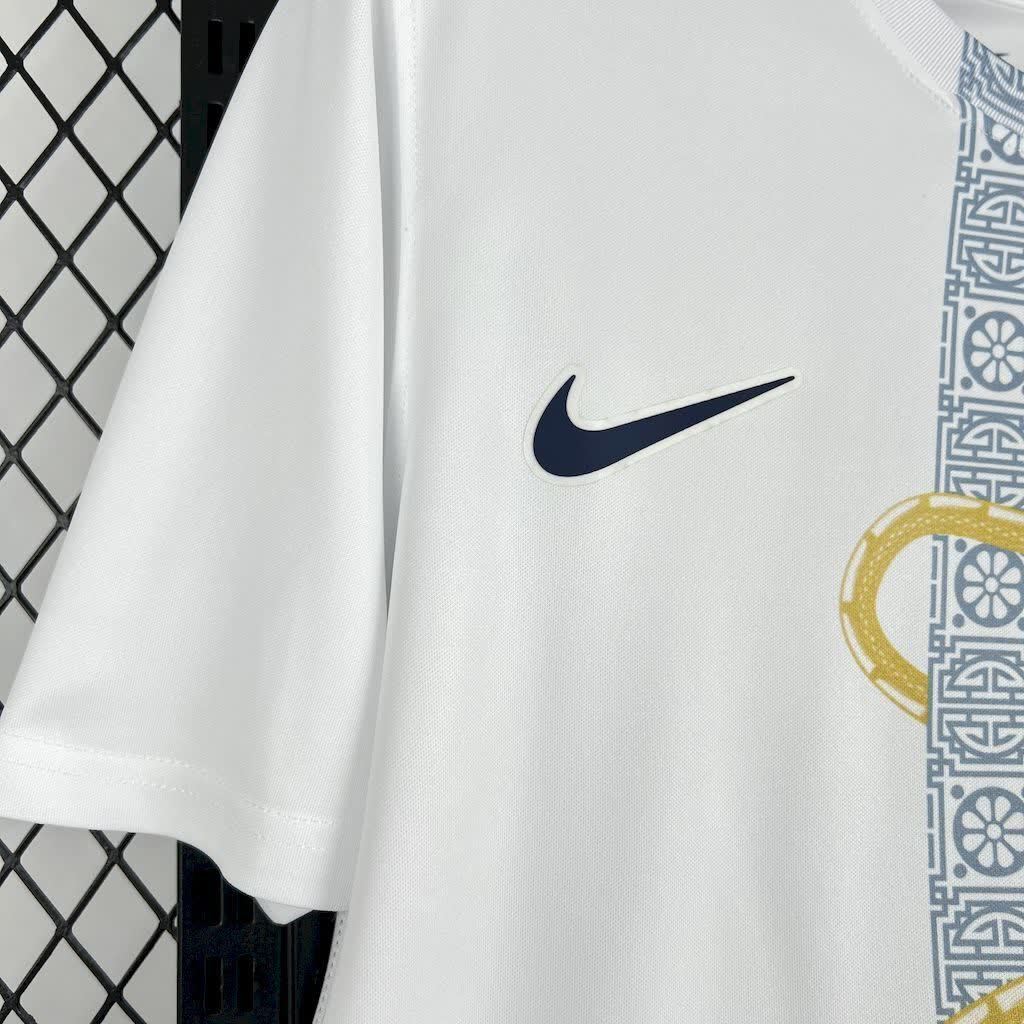 Football Shirt Tottenham Hotspur White Gold Snake Edition 25-26 extra 4