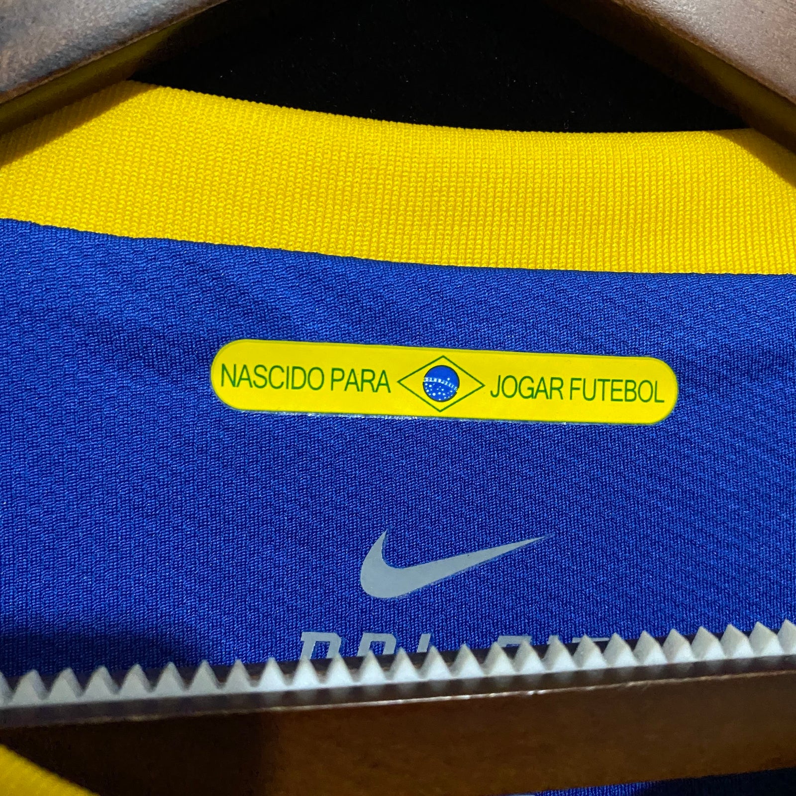 Football Shirt Brazil Away 10-11 Retro extra 4