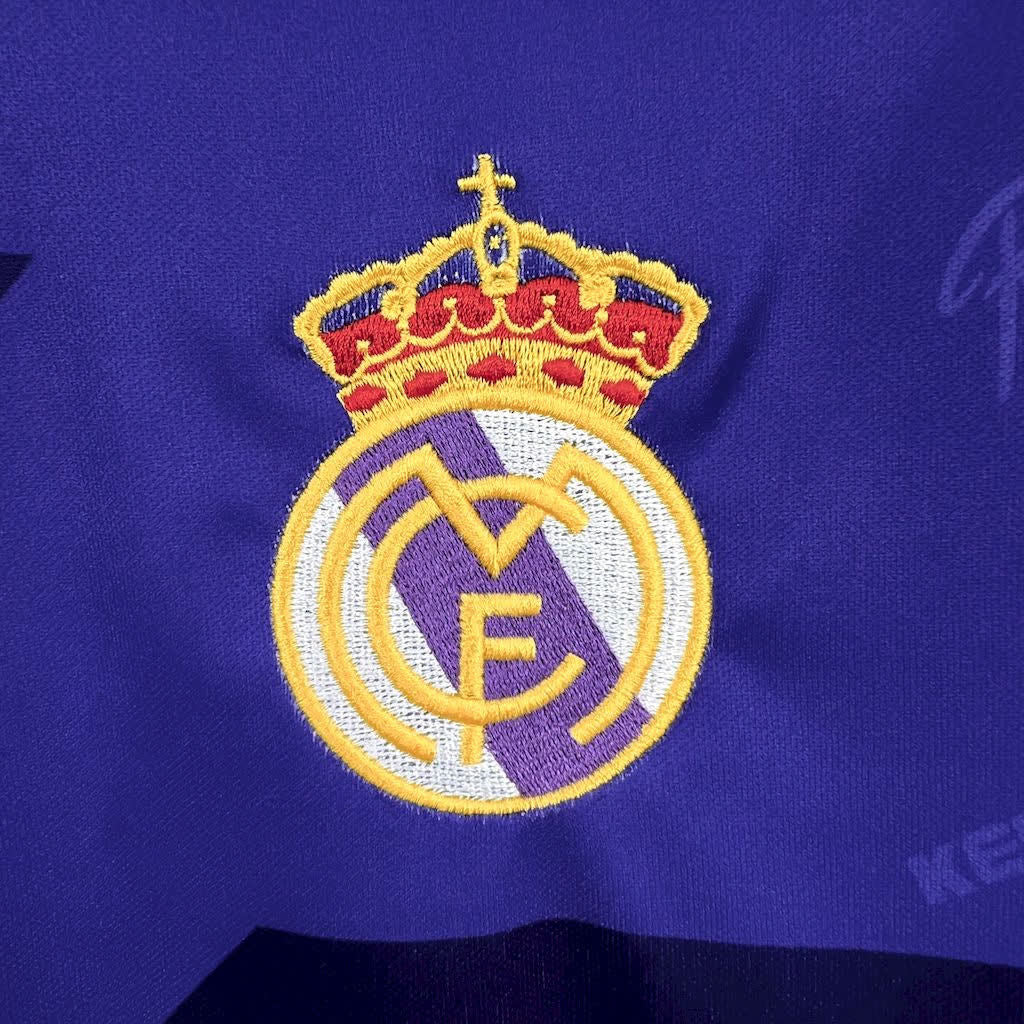 Football Shirt Real Madrid Away 94-96 Retro extra 4