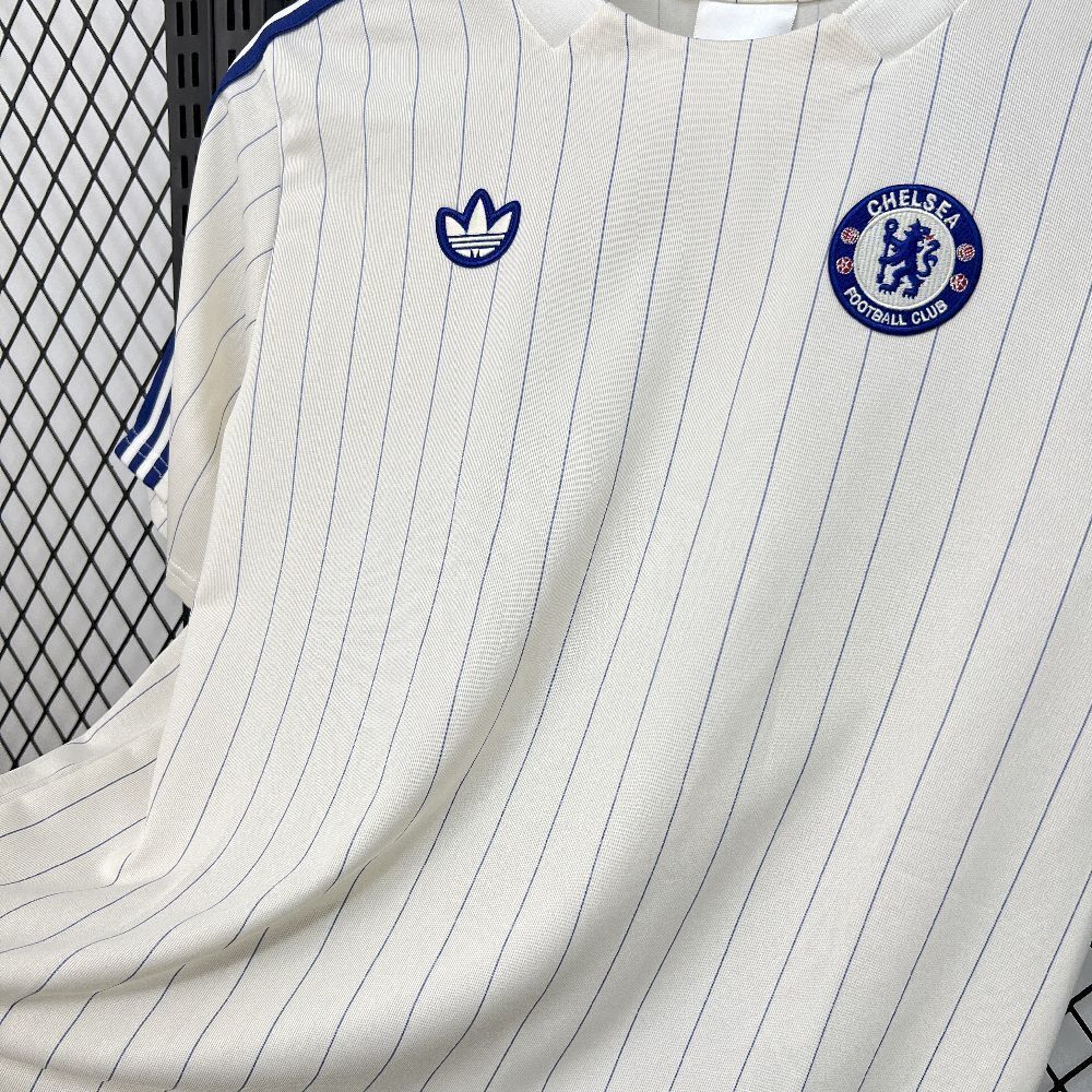 Football Shirt Chelsea FC Terrace Icons 25-26 extra 4