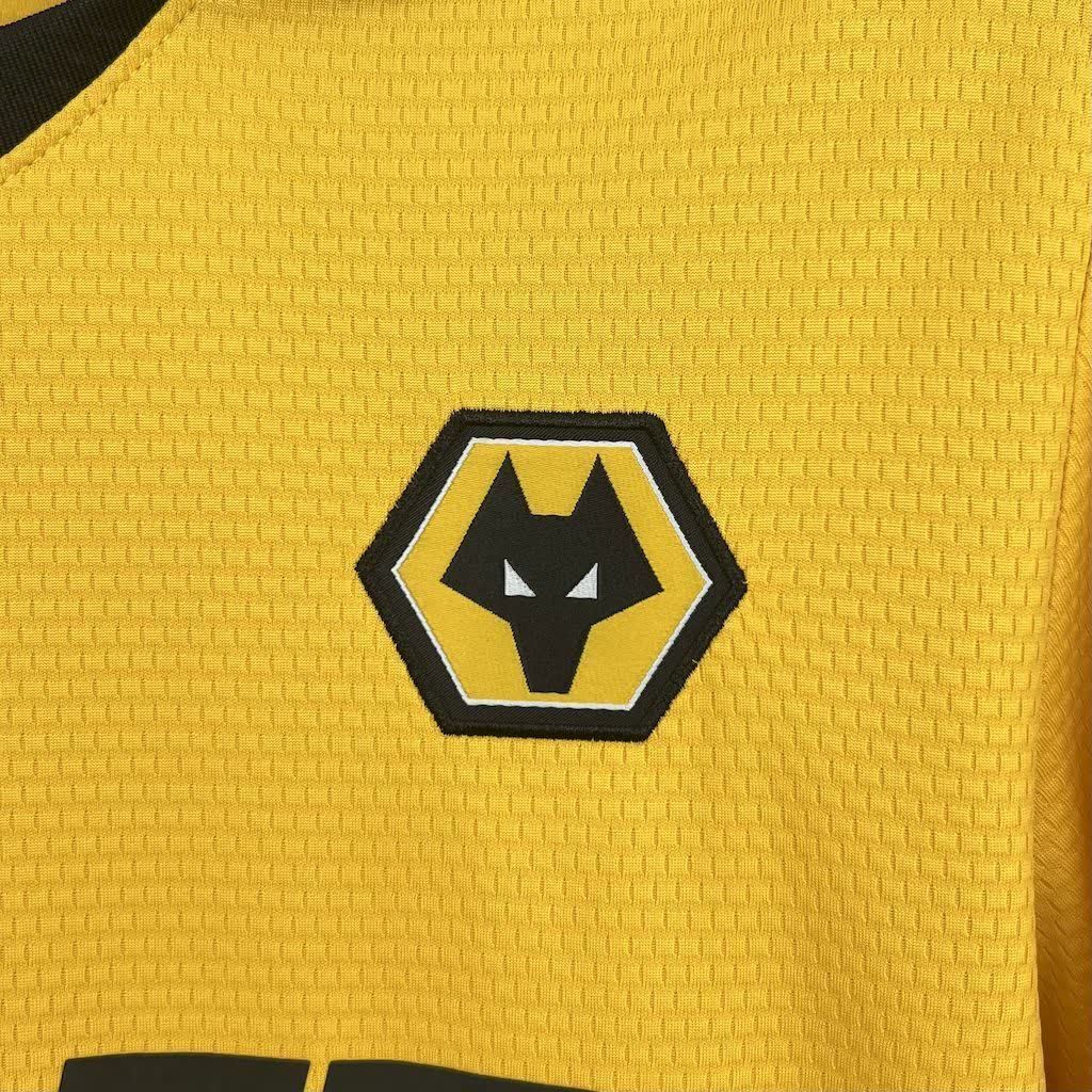 Football Shirt Wolves Home 25-26 extra 4