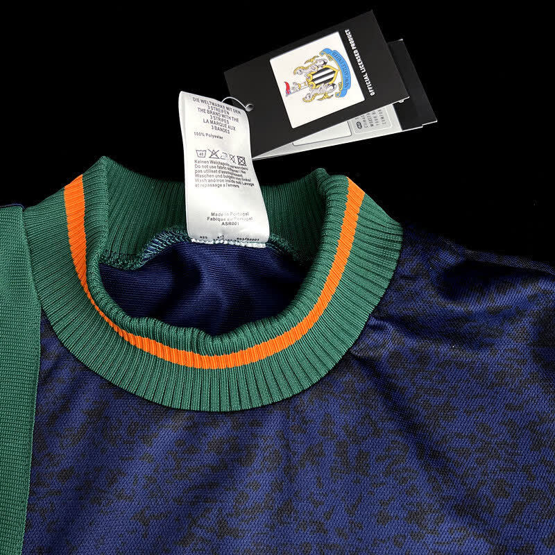 Football Shirt Newcastle United Away 97-98 extra 5