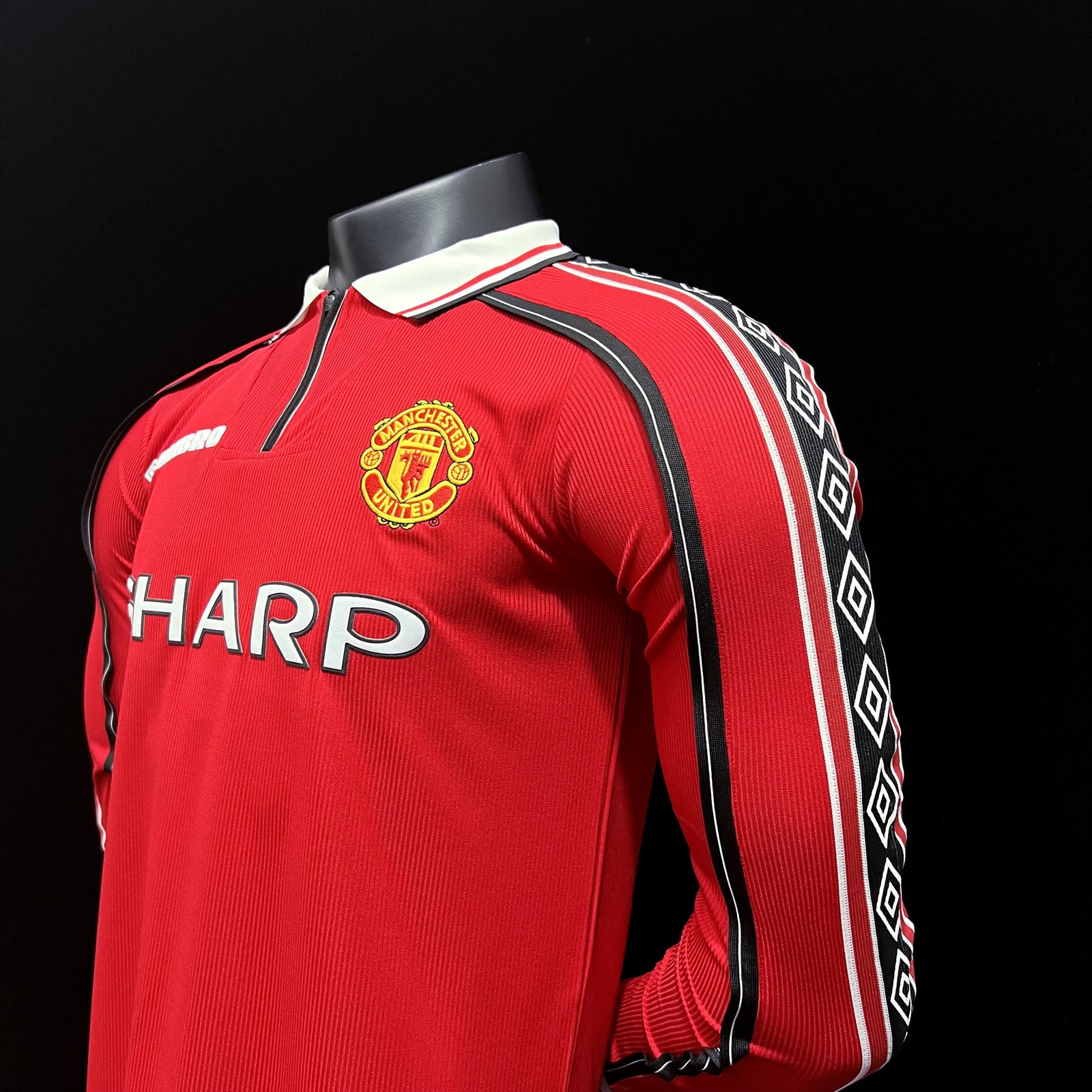Football Shirt Manchester United Home 98-99 Retro L front