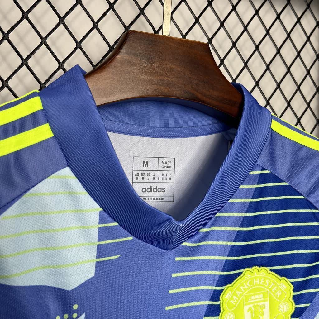 Football Shirt Manchester United Goalkeeper 25-26 extra 5