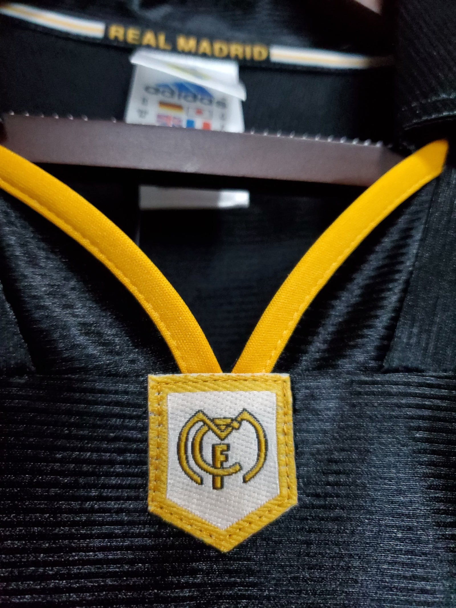 Football Shirt Real Madrid Away 98-99 Retro extra 6