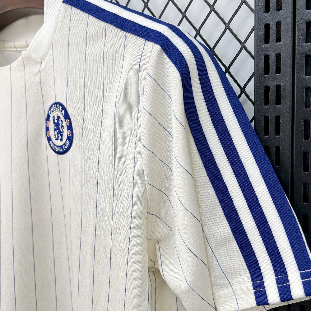 Football Shirt Chelsea FC Terrace Icons 25-26 extra 6