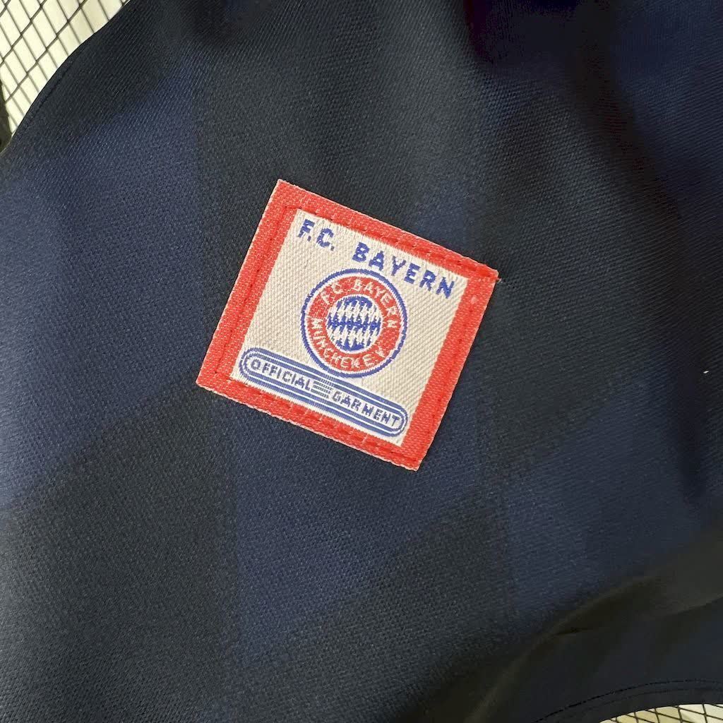 Football Shirt Bayern Munich Home 97-99 Retro extra 6