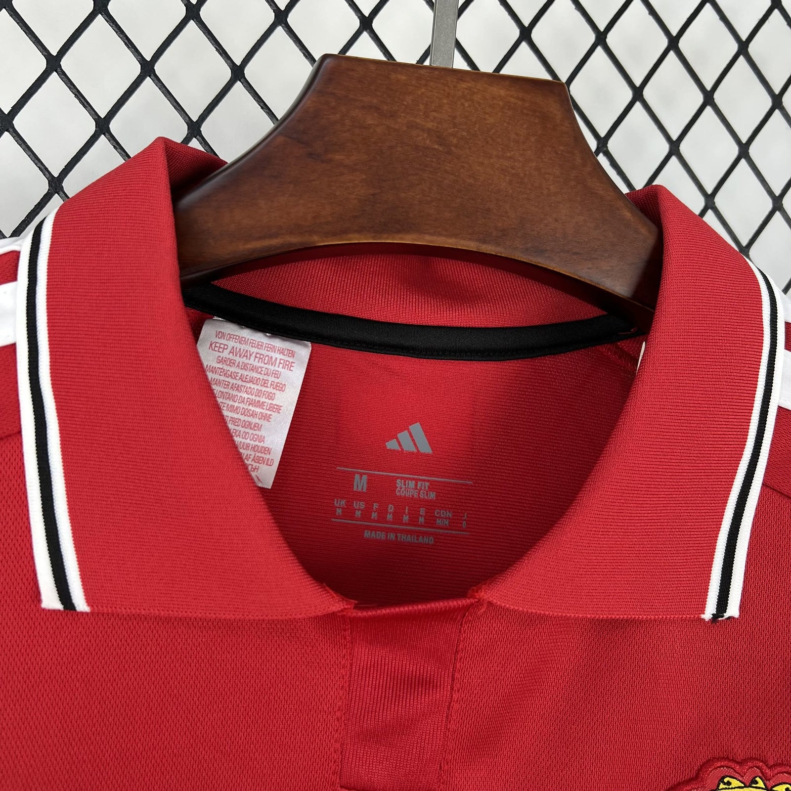 Football Shirt Manchester United Home 26-27 extra 6